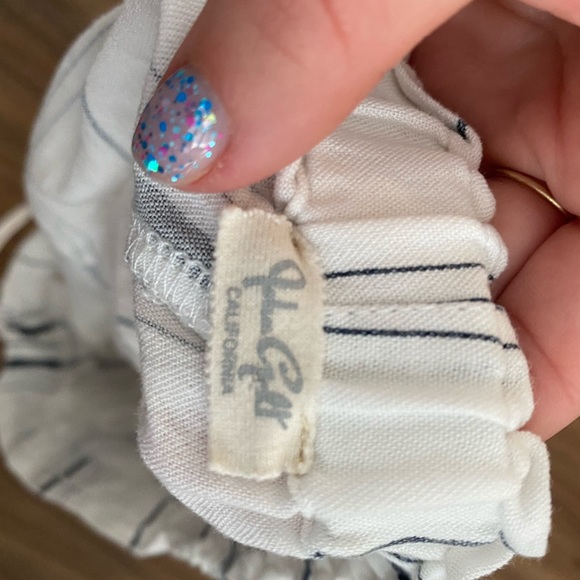 Brandy Melville shorts - Picture 3 of 3